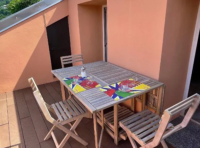 La Mansarda Apartment *