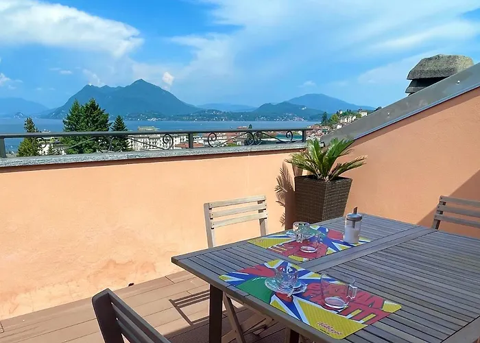 Apartment La Mansarda Stresa